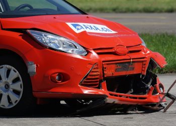 découvrez nos offres d'assurance automobile adaptées à tous vos besoins. bénéficiez d'une protection complète, d'une assistance 24/7 et de tarifs compétitifs pour profiter de la route en toute sérénité.