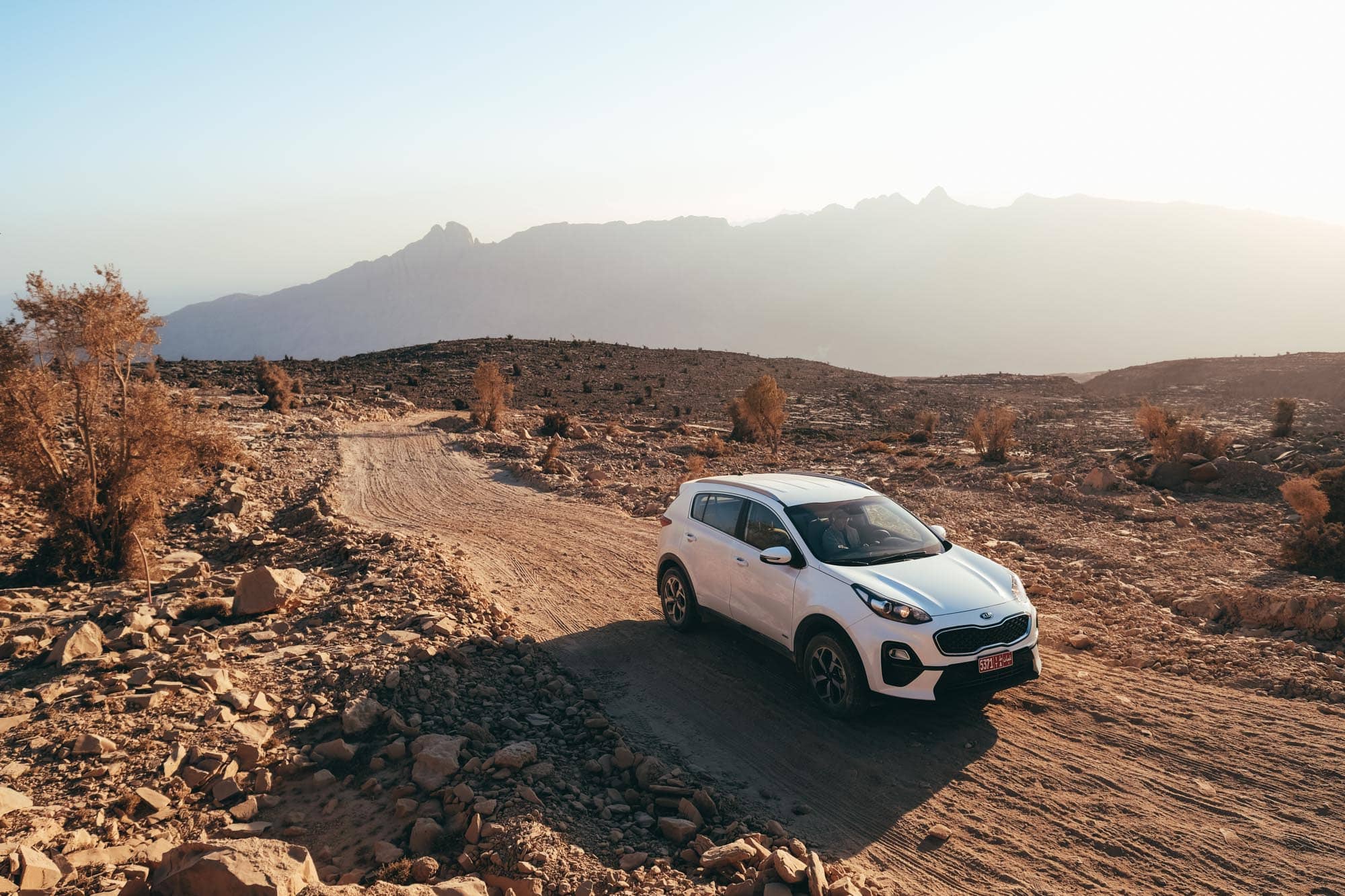 découvrez les meilleures options d'assurance auto à oman pour protéger votre véhicule et conduire en toute sérénité. comparez les offres, bénéficiez d'une couverture adaptée à vos besoins et obtenez des conseils d'experts pour choisir l'assurance qui vous convient.