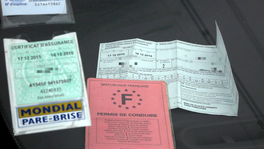 découvrez nos solutions d'assurance auto sans carte verte, adaptées à vos besoins. profitez d'une couverture complète et d'une souscription facile, sans les contraintes habituelles. obtenez un devis instantané et roulez en toute sérénité.