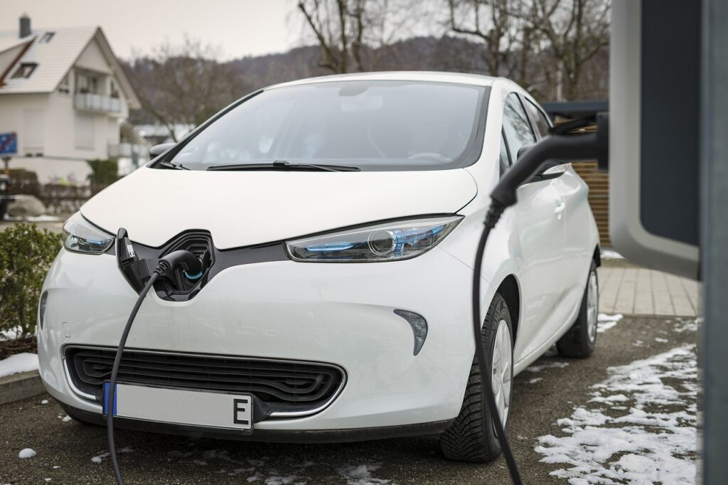 découvrez nos offres d'assurance voiture électrique, adaptées à vos besoins et au meilleur tarif. protégez votre véhicule écologique tout en bénéficiant d'une couverture complète et d'un service client réactif.