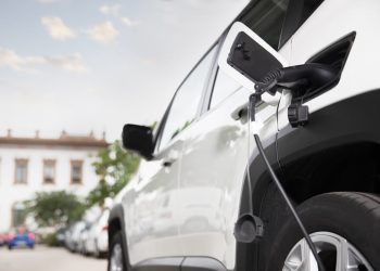 découvrez les avantages de l'exemption de taxe sur les assurances des véhicules électriques en 2024. informez-vous sur les conditions et les bénéfices fiscaux liés à cette initiative écologique qui encourage l'adoption de véhicules plus durables.