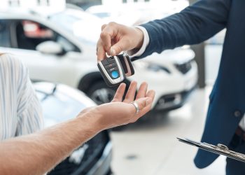 découvrez notre service de vente de voitures avec des options d'assurance adaptées à vos besoins. profitez de promotions exclusives et d'un accompagnement personnalisé pour réaliser votre achat en toute sérénité.