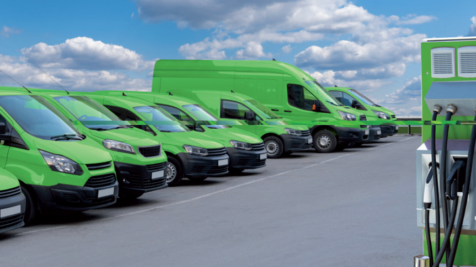 découvrez comment l'assurance automobile s'adapte à la transition énergétique, en soutenant les véhicules écologiques et en offrant des solutions adaptées pour un avenir durable. explorez nos conseils pour choisir la meilleure couverture pour votre voiture électrique ou hybride.