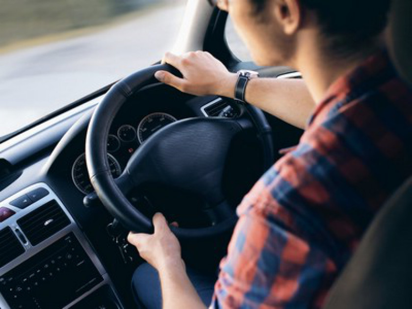 découvrez les risques et conséquences pour les conducteurs sans assurance. informez-vous sur les sanctions, les alternatives disponibles pour être en conformité et comment protéger vos biens sur la route.