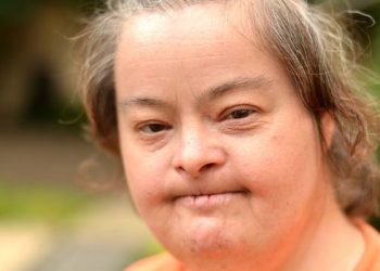 découvrez les implications et les enjeux liés au refus de couverture en fonction de l'âge. cette analyse approfondie aborde les défis rencontrés par les assurés, les solutions possibles et les options qui s'offrent à vous pour garantir une protection adaptée à chaque étape de la vie.