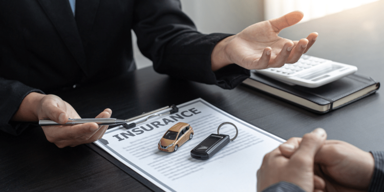 découvrez comment changer facilement votre assurance auto pour bénéficier de meilleures garanties et réduire vos coûts. suivez nos conseils pratiques pour comparer les offres et trouver l'assurance qui vous convient le mieux.