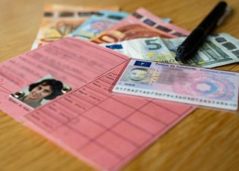 découvrez les meilleures assurances auto pour 2025 et identifiez les voitures économiques à privilégier ainsi que celles à éviter pour un choix éclairé et économique.