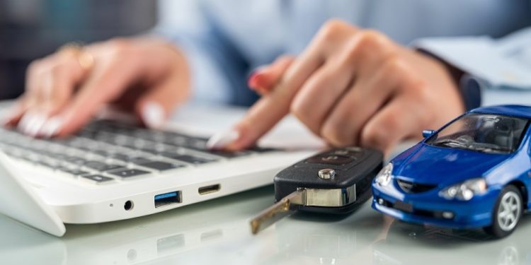 découvrez nos solutions d'assurance auto adaptées aux véhicules immobilisés, pour une protection optimale même en cas d'inutilisation prolongée.