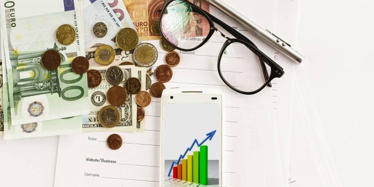 découvrez ce que dit la loi sur l'augmentation des tarifs d'assurance auto et vos droits en tant qu'assuré.