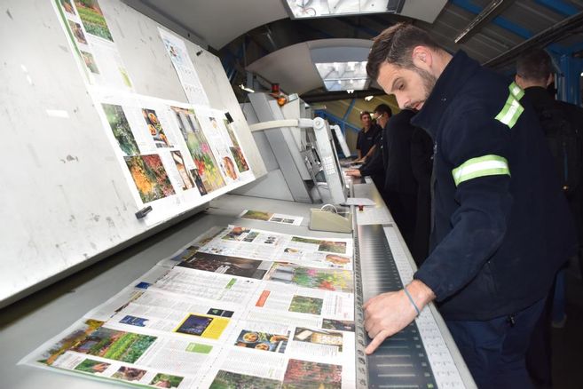 découvrez pourquoi la facture moyenne de 758€ pour les conducteurs augmente dans deux régions et comment cela impacte les automobilistes locaux.