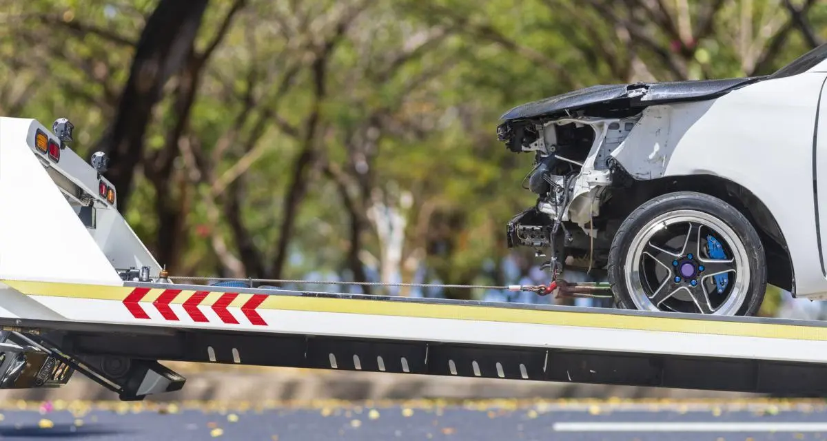 découvrez les raisons de la hausse des primes d'assurance auto et comment protéger votre budget face à ces augmentations.