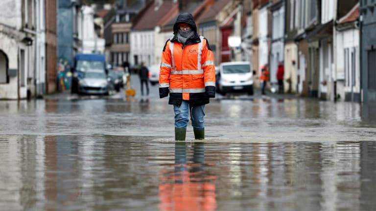découvrez les raisons de la hausse des tarifs des assurances auto en 2026 et comment préparer votre budget pour cette augmentation prévue.