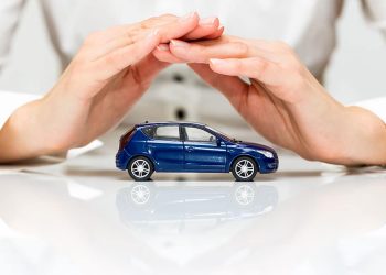 découvrez pourquoi les français hésitent à comparer les assurances auto et habitation et comment faciliter leur choix pour obtenir la meilleure couverture au meilleur prix.