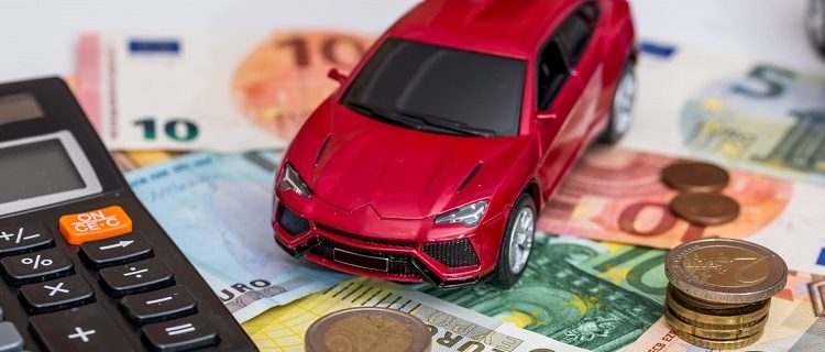 découvrez comment le lieu de résidence influence le coût des assurances et quels facteurs géographiques impactent vos tarifs d'assurance.