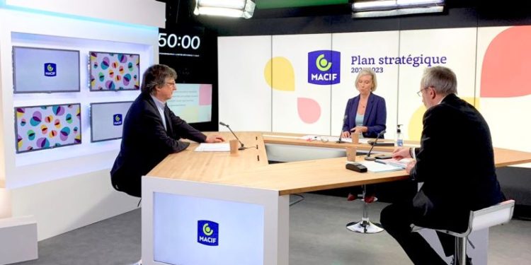 macif investit 50 millions d'euros dans cosmobilis pour soutenir l'innovation et le développement durable dans le secteur de la mobilité.