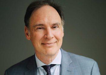 découvrez comment la médiation permet de résoudre efficacement 5 cas d'assurance, facilitant la communication entre assurés et assureurs pour un règlement à l'amiable.