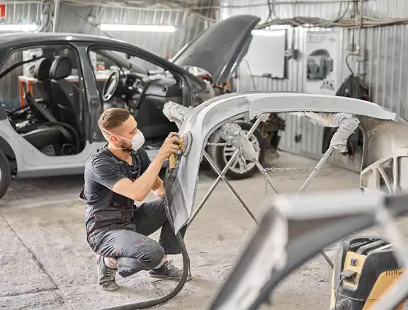 découvrez les nouvelles réglementations sur l'utilisation des pièces de réemploi en assurance auto dès la fin 2025, pour une assurance plus durable et économique.