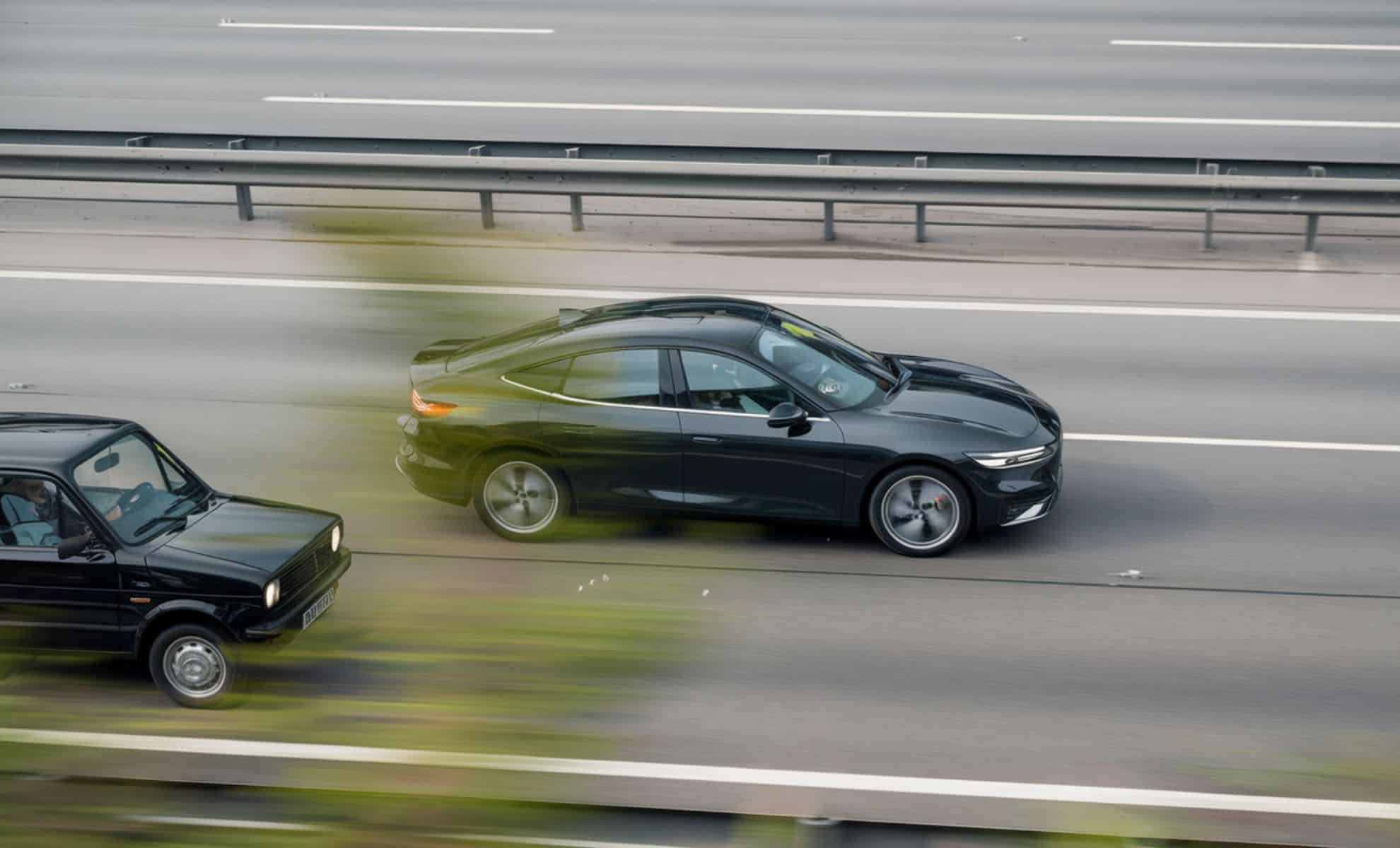 découvrez comment les radars vérifient l'assurance auto pour renforcer la sécurité routière et éviter les sanctions.