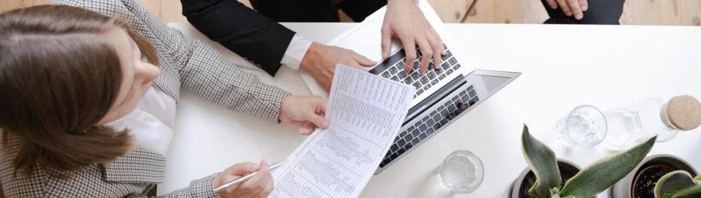 découvrez comment la rupture conventionnelle impacte vos allocations chômage et les réductions possibles, pour mieux comprendre vos droits et démarches.