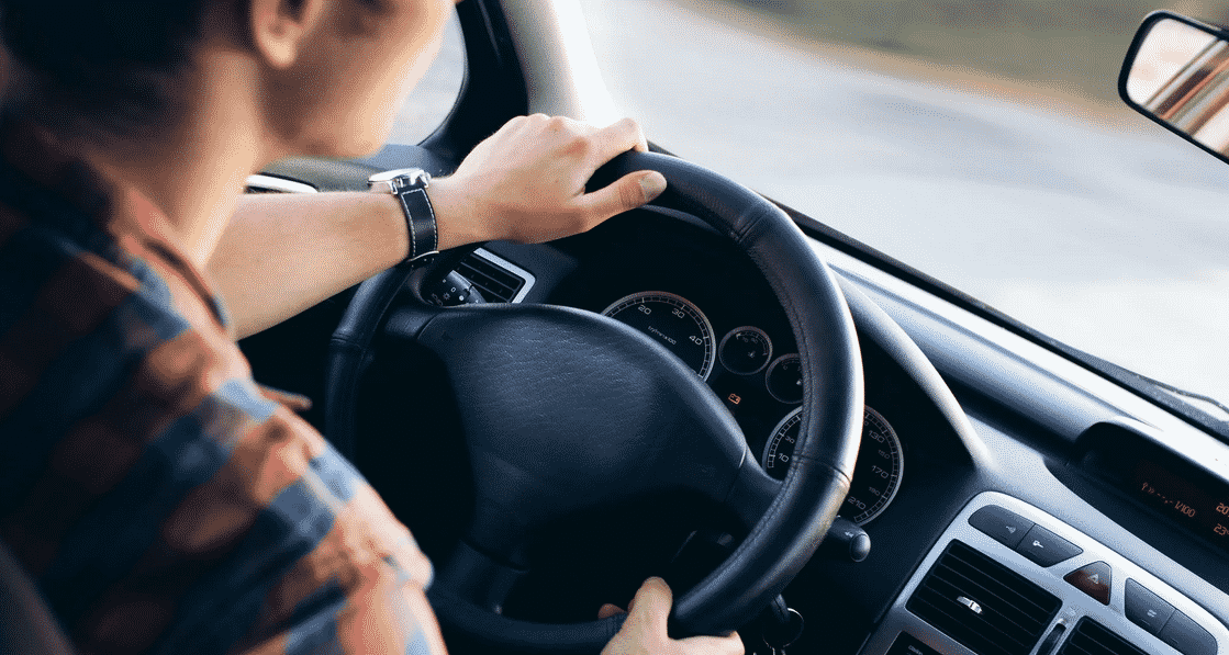 découvrez notre guide complet sur l'assurance auto pour les conducteurs malussés. conseils, astuces et solutions pour trouver une assurance adaptée malgré un malus.