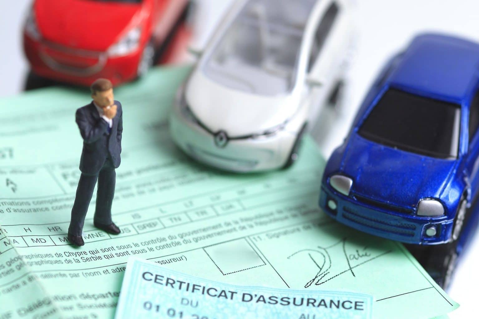 découvrez comment souscrire une assurance auto après une résiliation, les étapes à suivre et les conseils pour trouver une couverture adaptée malgré votre historique.