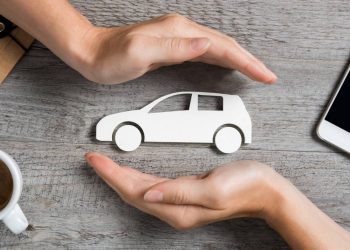 découvrez comment souscrire une assurance auto après une résiliation et retrouvez des conseils pour choisir la meilleure couverture adaptée à votre situation.