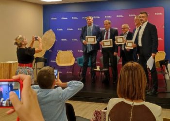 découvrez les valeurs clés à paris et en europe en 2024, explorant les tendances économiques, sociales et culturelles essentielles pour cette année.