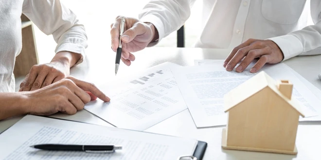 découvrez les conditions de validité d'un contrat d'assurance sans signature et les implications juridiques pour protéger vos droits.